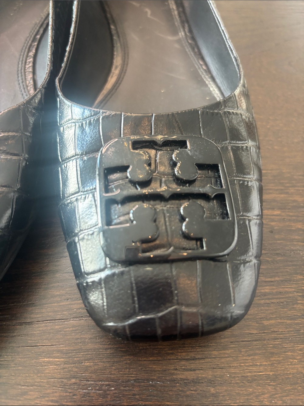 Tory Burch Black Croc-Embossed Logo Square-Toe Flats - Picture 3 of 8